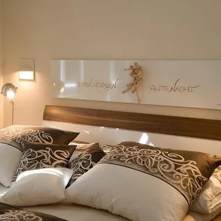 In Warnemuende * רוסטוק